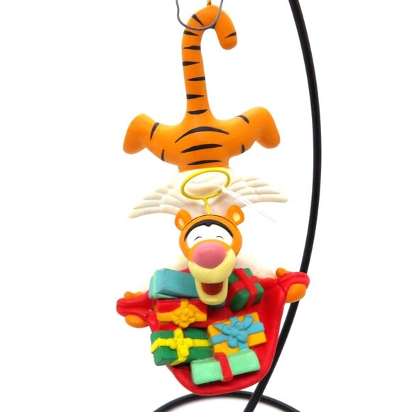 Winnie the Pooh Tigger Christmas Ornament preowned - Picture 1 of 5